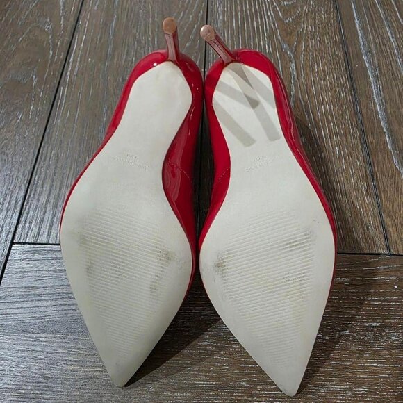 Steve Madden Women's Red Courts - Picture 7 of 8